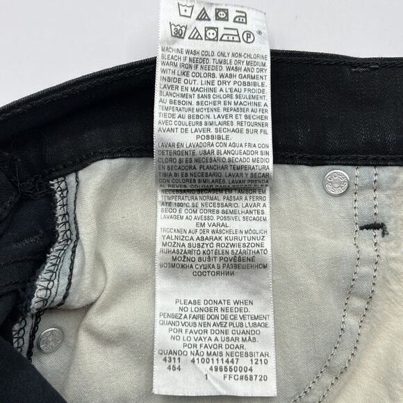 Levi’s 512 Perfectly Slimming Capri Size 10 - Picture 10 of 11